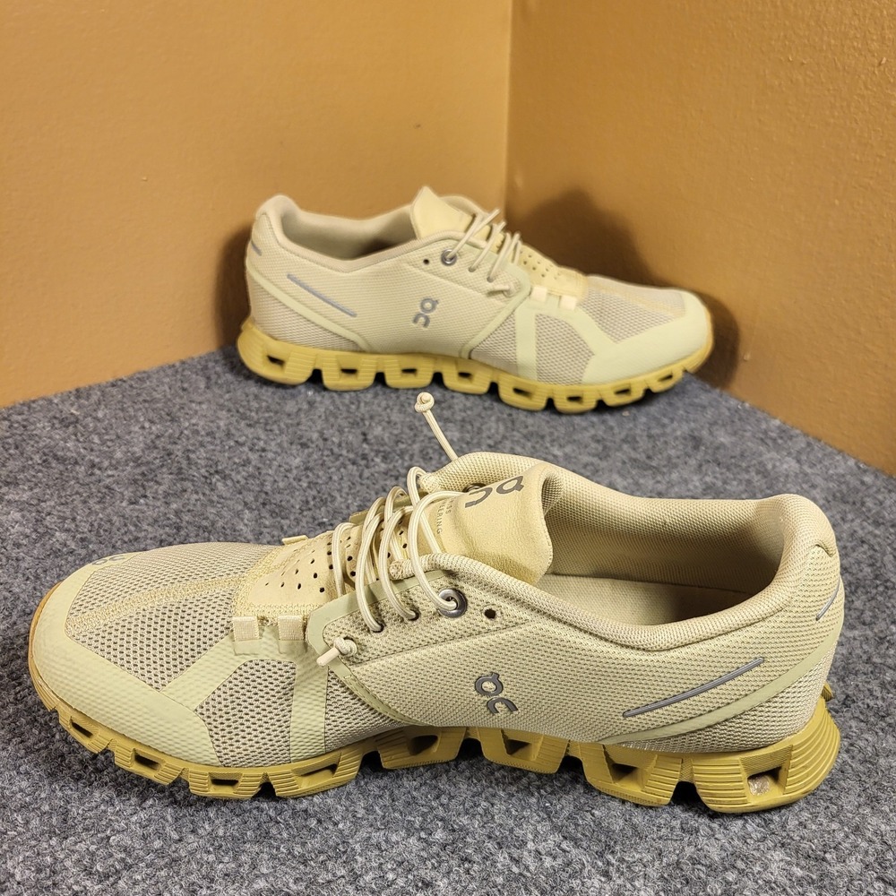 On Cloud 6 Women's Waterproof Nectar | Castor Zero-Gravity Foam Shoes Size 9 - Picture 2 of 7